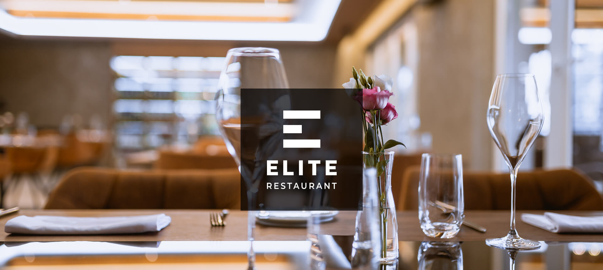 Logo Elite Restaurant s pozadím reštaurácie